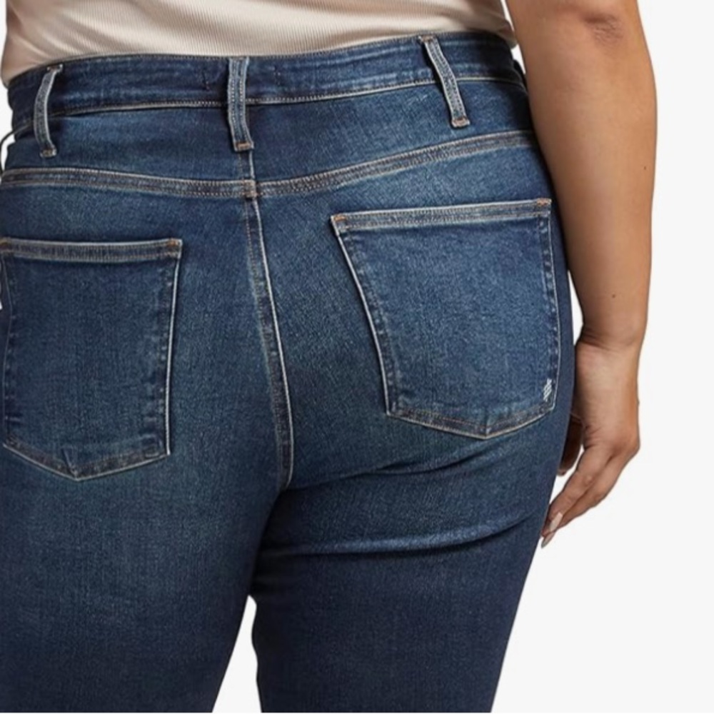 Silver Infinite Fit High Rise Jeans - Picture 4 of 10